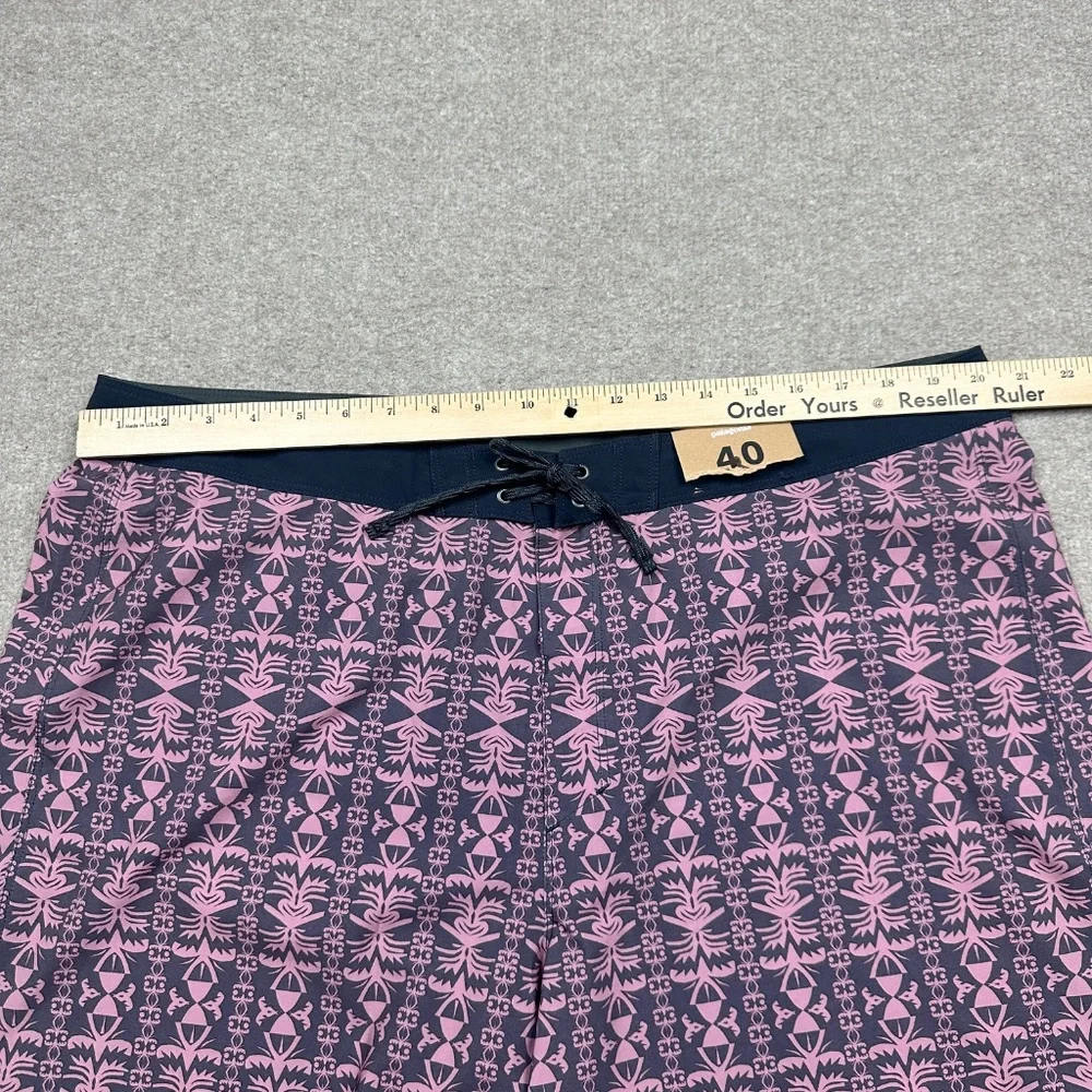Patagonia Board Shorts Mens Size 40 Multicolor Drawstrings Lightweight